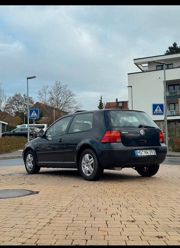 Gebraucht VW Golf III 75 PS (55 kW) 1998 Blau Limousine