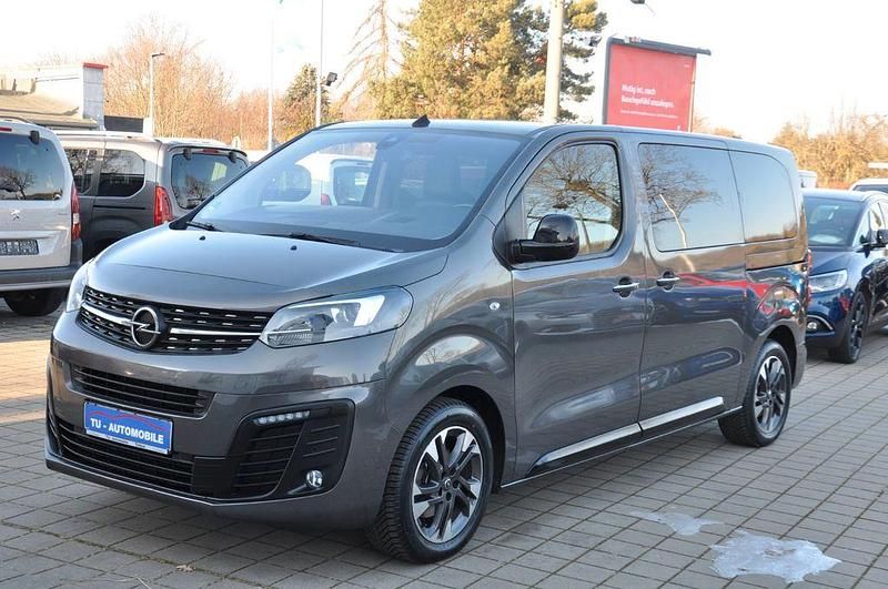 Gebraucht Opel Zafira Life 177 PS (130 kW) 2020 Mondstein grau/e:vulkan grau Van / Kleinbus