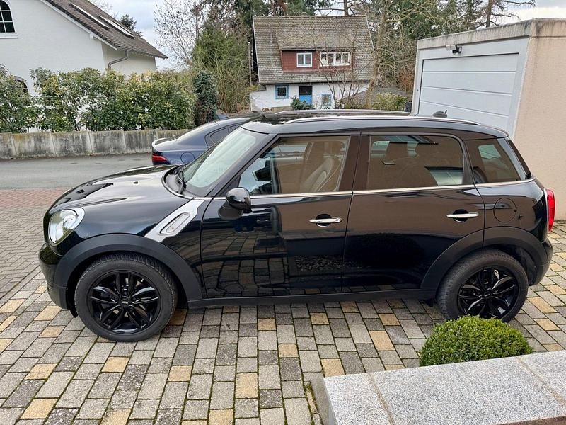 Gebraucht Mini Cooper 122 PS (89 kW) 2016 Schwarz Kleinwagen