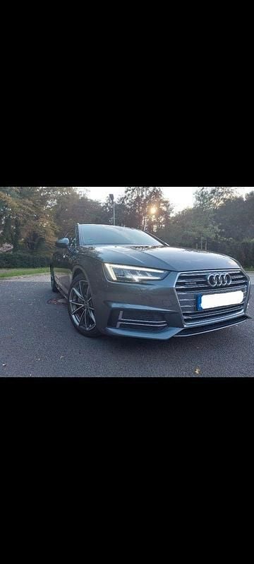 Grau Gebraucht 2016 Audi A4 S-Line Kombi | 21.900 € (Teuer) - Bild 1/4