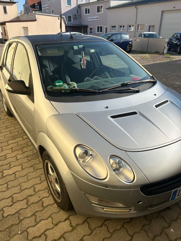 Silber Gebraucht 2004 Smart ForFour Pulse Limousine | 1.200 € (Fairer Preis) - Bild 1/4
