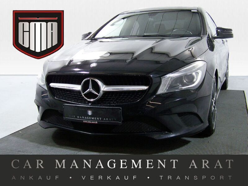 Schwarz Gebraucht 2013 Mercedes CLA200 Urban Coupé | 11.891 € (Fairer Preis) - Bild 1/4