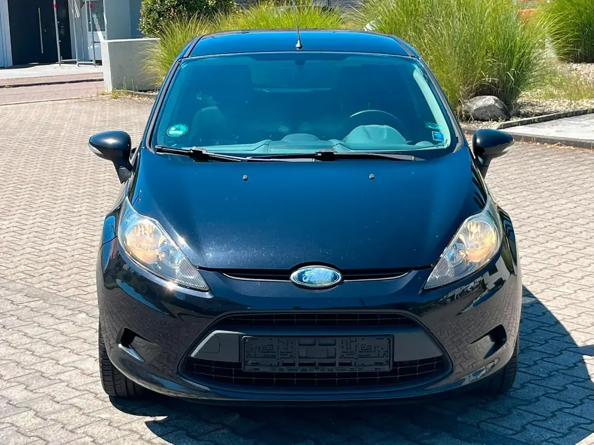 Gebraucht Ford Fiesta 80 PS (58 kW) 2009 Schwarz Kleinwagen