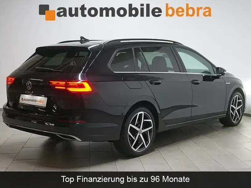 Gebraucht VW Golf VIII Style 150 PS (110 kW) 2021 Schwarz Limousine