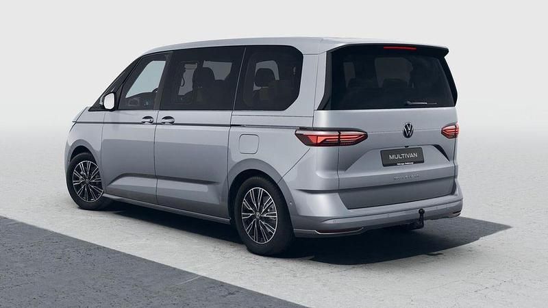 Neu VW Multivan Business 150 PS (110 kW) 2026 Silber Van
