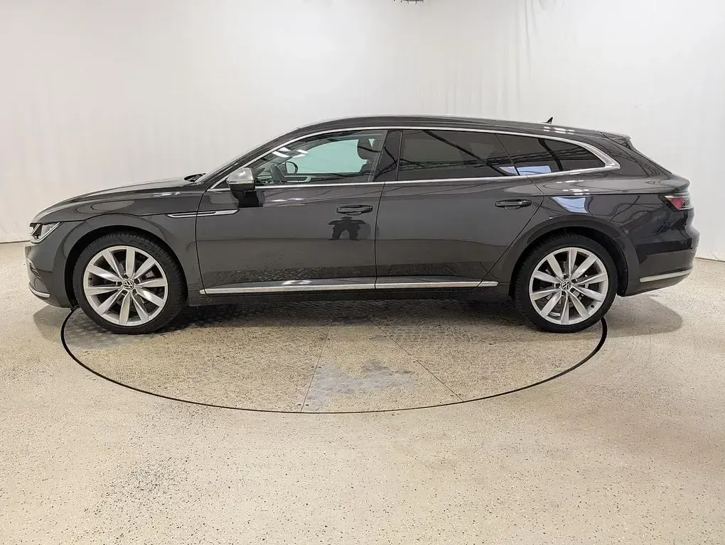 Gebraucht VW Arteon Elegance 218 PS (160 kW) 2022 Mangangrau metallic Kombi