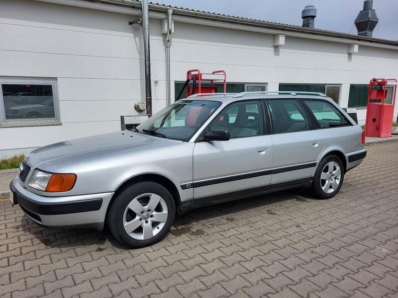Silber Gebraucht 1992 Audi 100 Kombi | 4.700 € - Bild 1/4