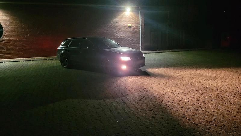 Gebraucht Audi A4 143 PS (105 kW) 2010 Schwarz Kombi