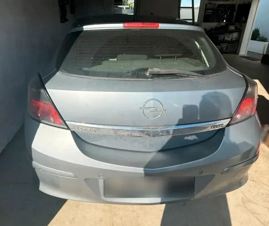 Gebraucht Opel Astra 110 PS (80 kW) 2010 Blau Kleinwagen