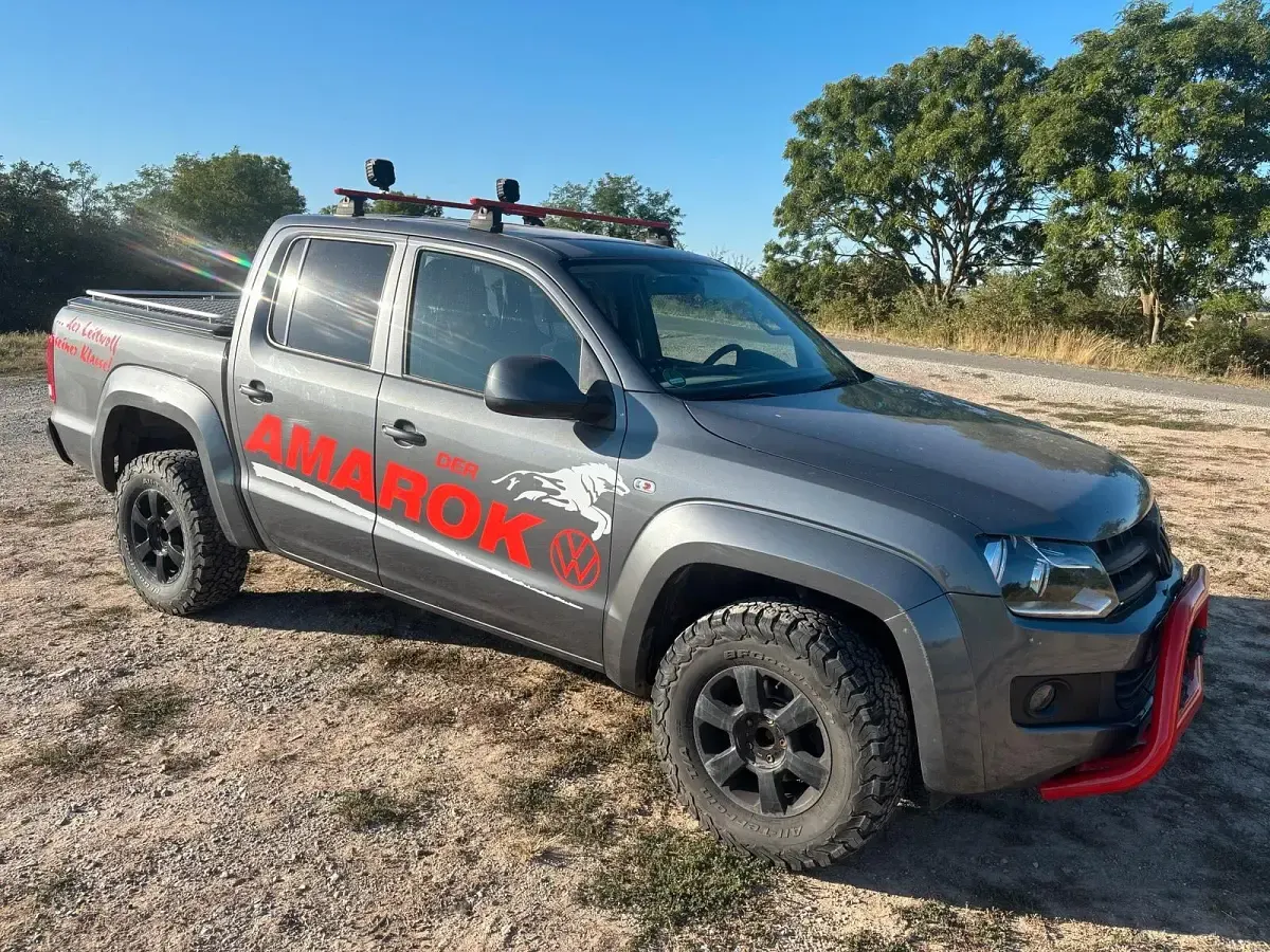 Gebraucht VW Amarok 163 PS (119 kW) 2011 Grau Pickup