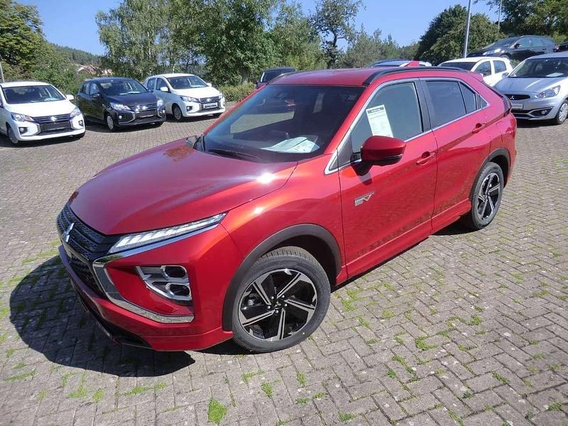 Używany Mitsubishi Eclipse Cross Select 188 KM (138 kW) 2024 Czerwony SUV