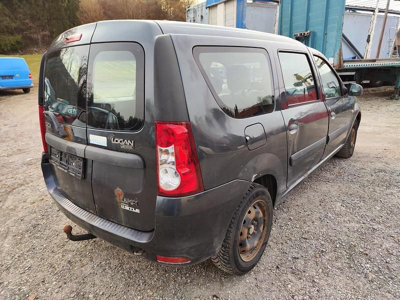 Usata Dacia Logan 87 CV (63 kW) 2009 Monovolume