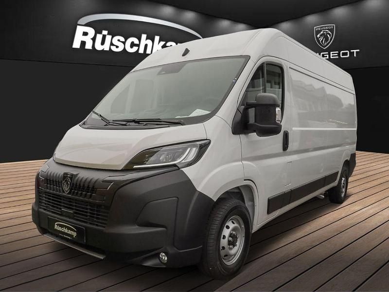 Gebraucht Peugeot Boxer S 140 PS (102 kW) 2024 Weiss Van