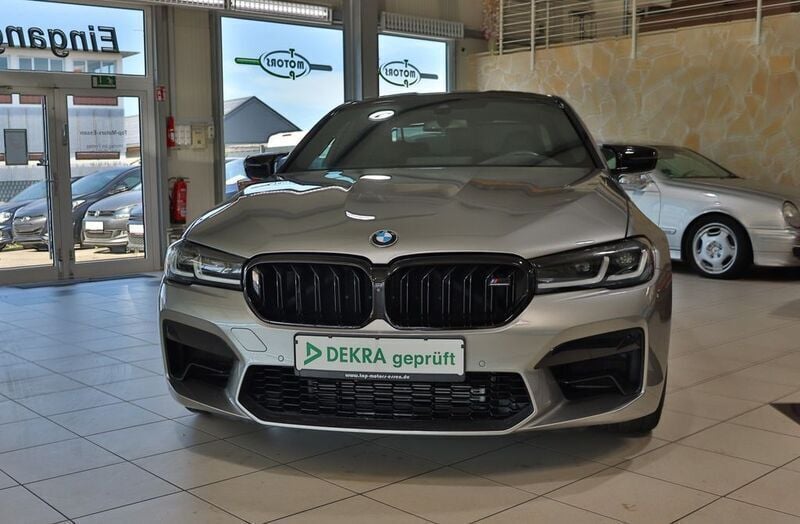 Donington grau metallic Gebraucht 2021 BMW M5 Competition Edition Limousine | 65.900 € - Bild 1/4