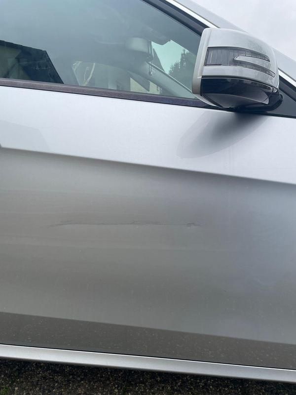 Gebraucht Mercedes E220 Elegance 170 PS (125 kW) 2011 Silber Kombi