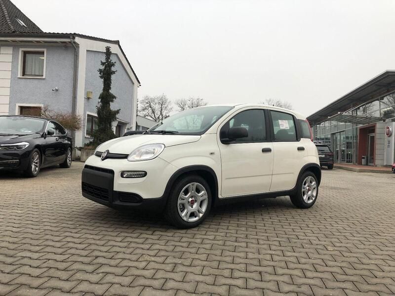 Weiß Gebraucht 2024 Fiat Panda Kleinwagen | 15.989 € (Teuer) - Bild 1/4