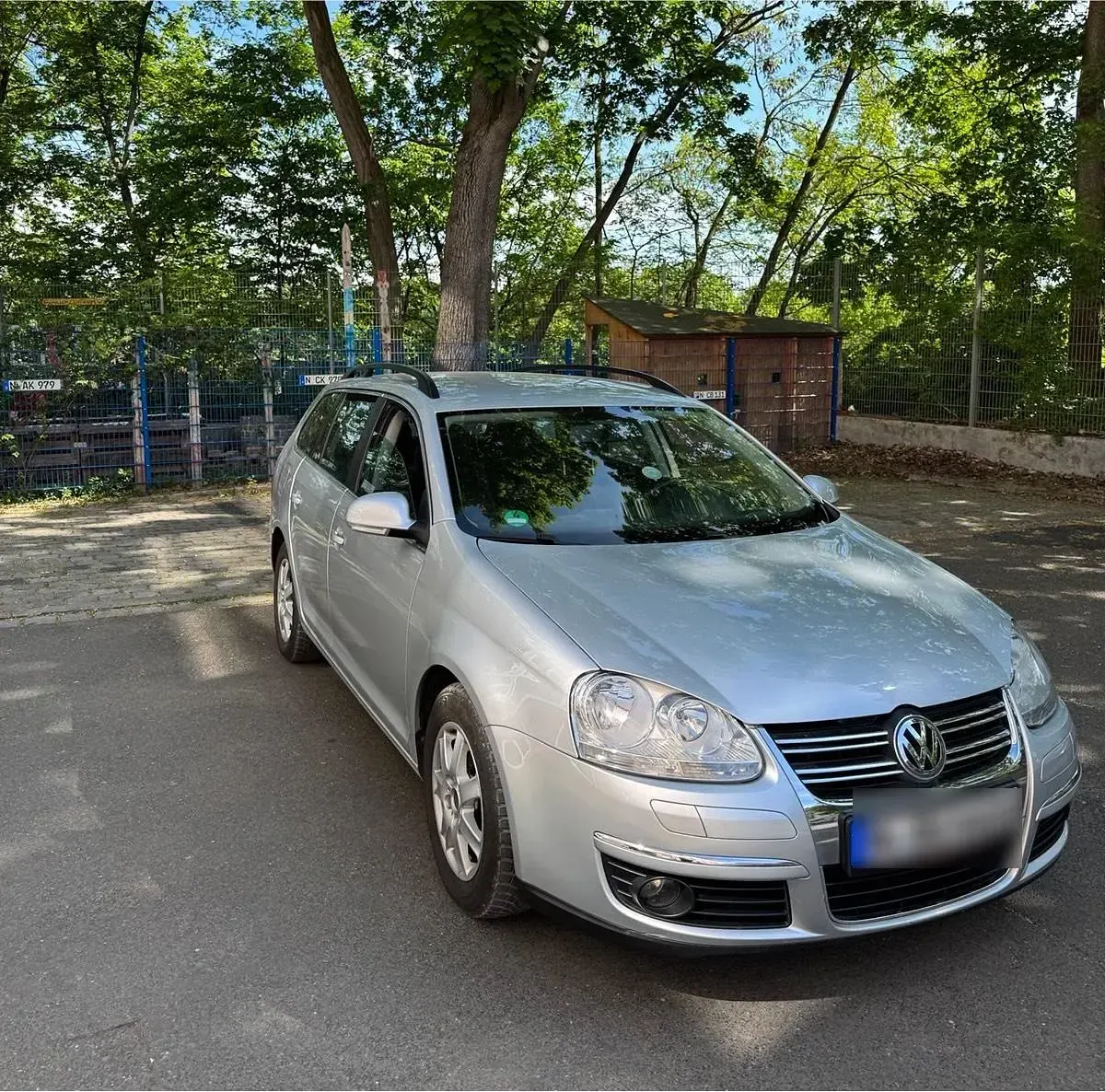 Gebraucht VW Golf V 105 PS (77 kW) 2008 Silber Kombi