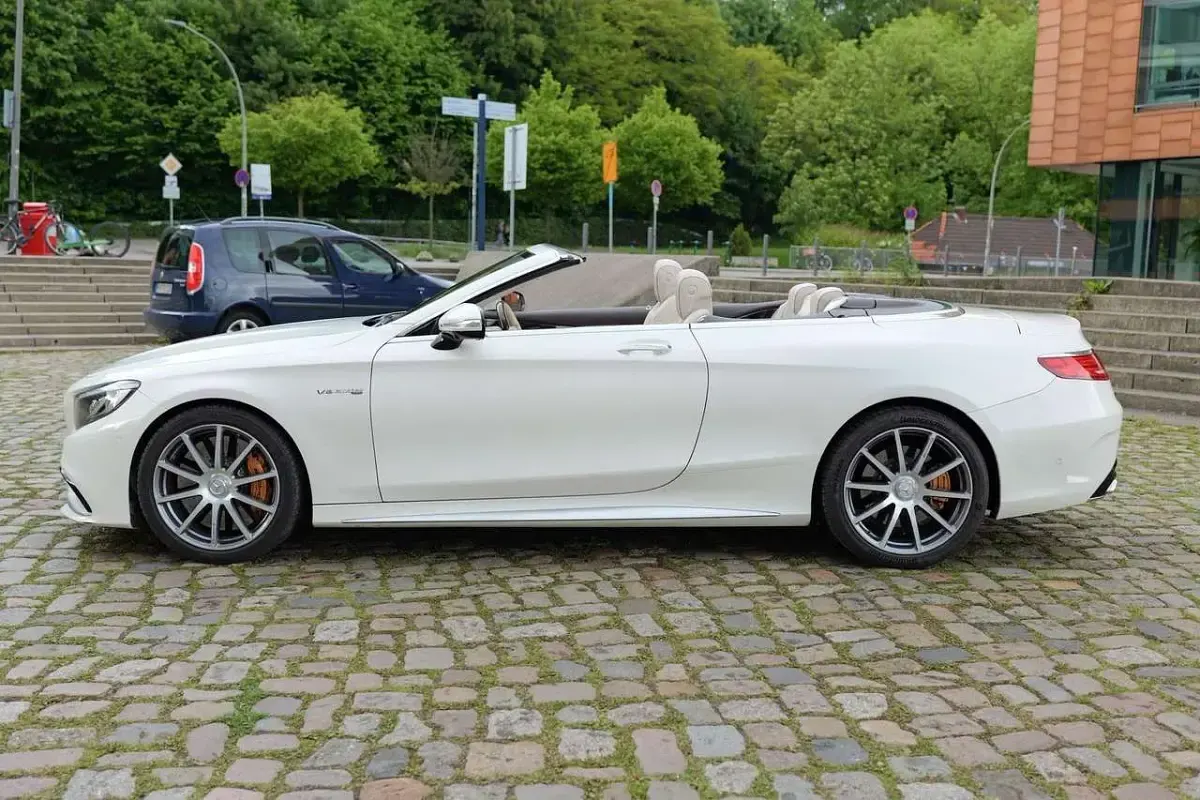 Gebraucht Mercedes S63 AMG AMG 585 PS (430 kW) 2016 Weiß Cabrio