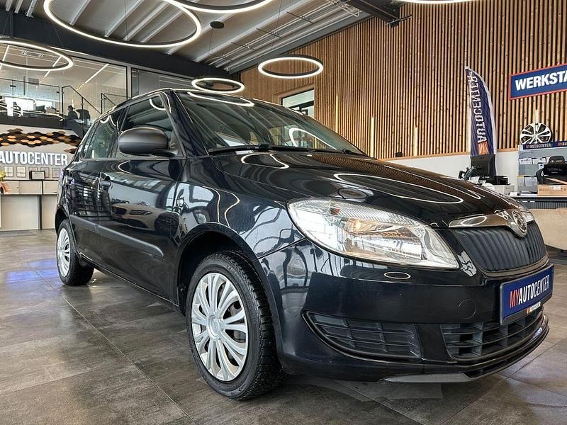 Gebraucht Skoda Fabia Cool Edition 60 PS (44 kW) 2013 Schwarz Limousine