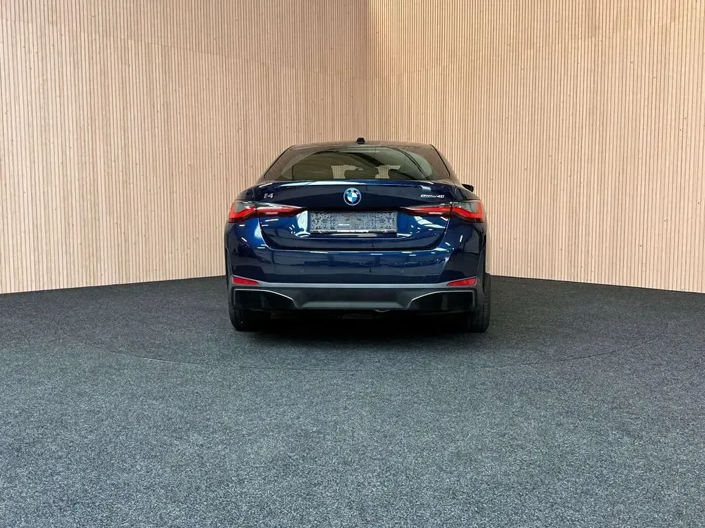 Gebraucht BMW i4 Sport Line 250 kW (340 PS) 2022 Blau Limousine