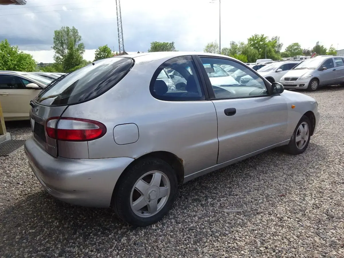 Brugt Chevrolet Lanos SE 86 HK (63 kW) 2002 Grå Sedan