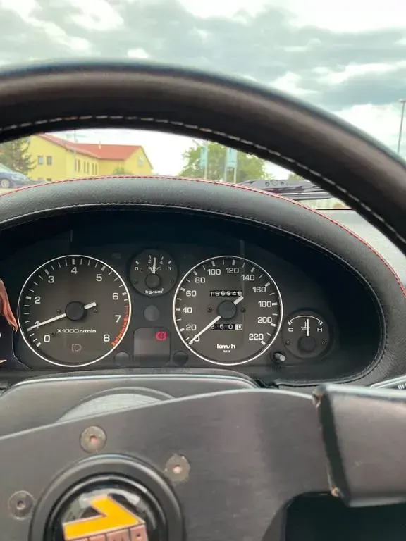 Gebraucht Mazda MX5 116 PS (85 kW) 1993 Rot Cabrio