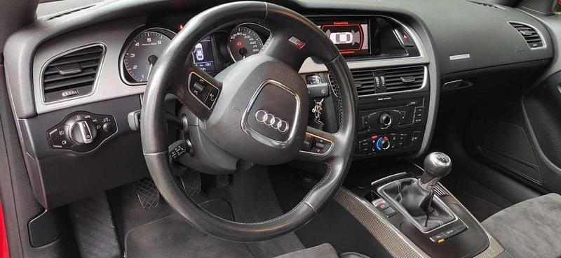 Gebraucht Audi S5 354 PS (260 kW) 2009 Rot Coupé