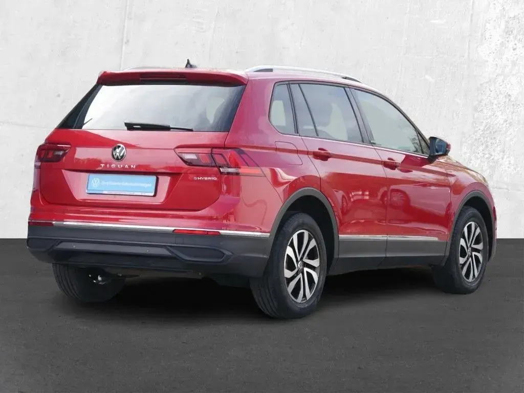 Gebraucht VW Tiguan Active 245 PS (180 kW) 2022 Kings red metallic SUV