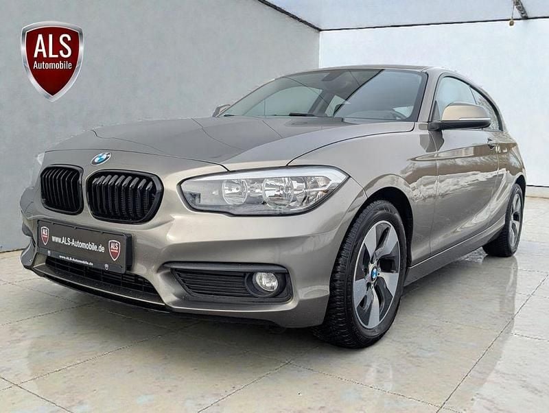 Gebraucht BMW 116 Advantage 109 PS (80 kW) 2015 Silber Kleinwagen