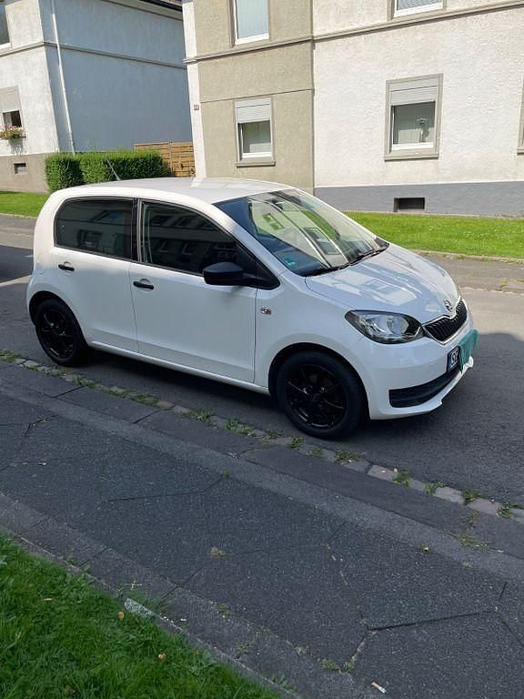 Weiß Gebraucht 2019 Skoda Citigo Cool Edition Kleinwagen | 7.900 € - Bild 1/4