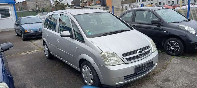 Starsilber iii m2 Gebraucht 2005 Opel Meriva Edition Van / Kleinbus | 1.999 € (Fairer Preis) - Bild 1/4