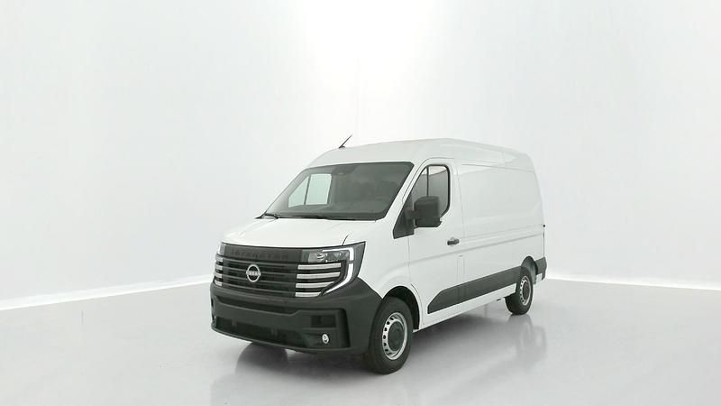 Neu Nissan Interstar 131 PS (96 kW) 2025 Blanc mineral Van