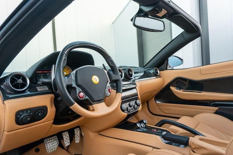 Gebraucht Ferrari 599 670 PS (492 kW) 2011 Rot Coupé