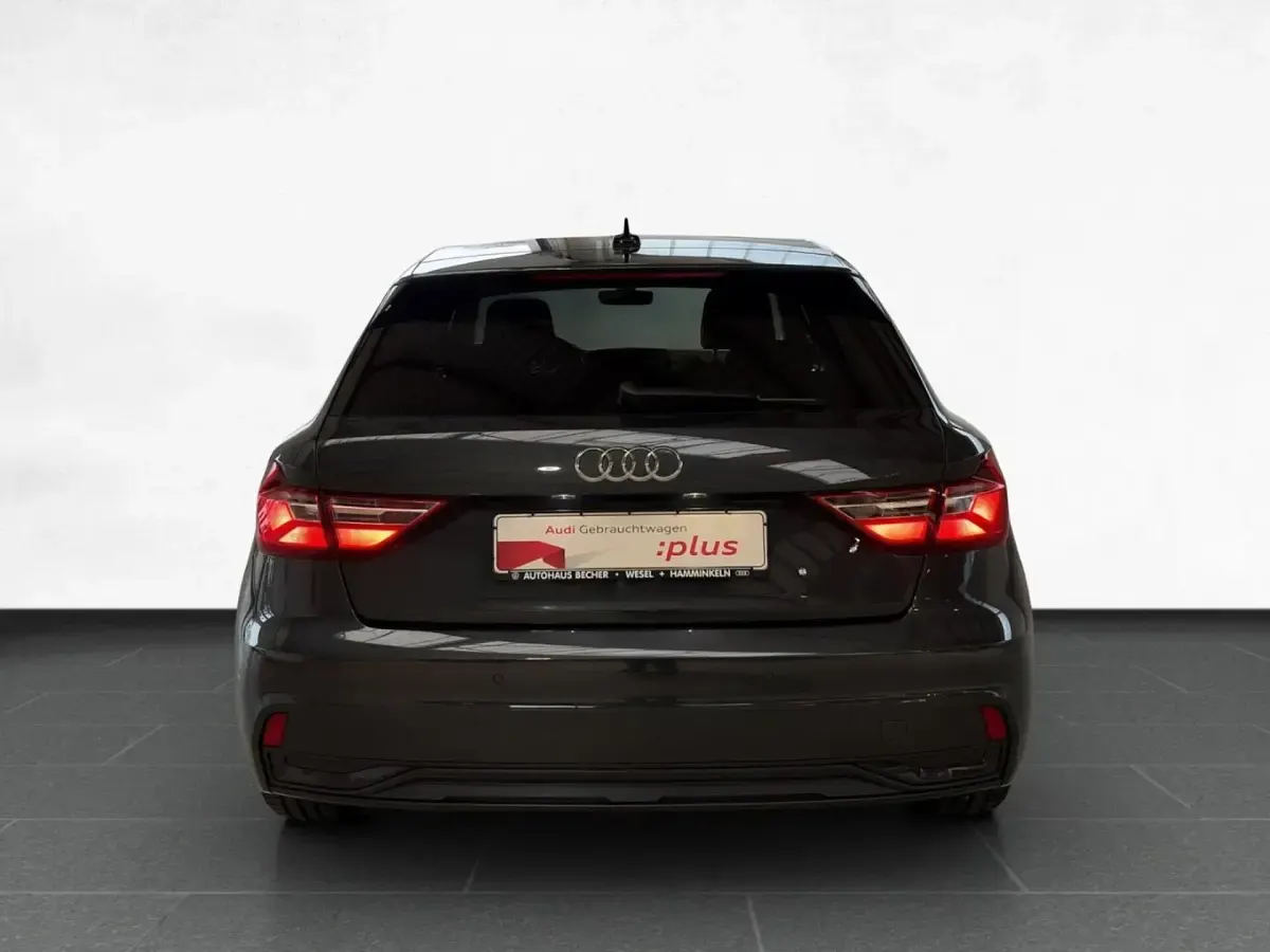 Gebraucht Audi A1 Sportback Advanced Plus 95 PS (69 kW) 2025 Manhattangrau metallic Kleinwagen