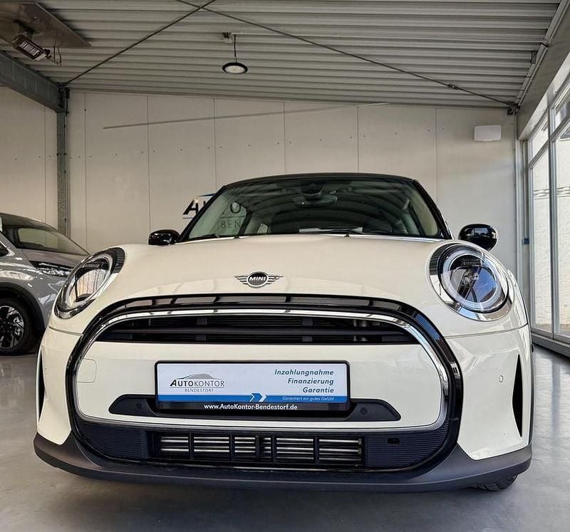 Pepperwhite Gebraucht 2022 Mini Cooper Sport Kleinwagen | 23.970 € (Fairer Preis) - Bild 1/4