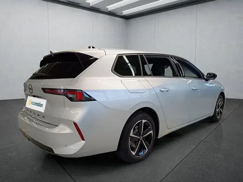 Gebraucht Opel Astra 131 PS (96 kW) 2025 Grau Kleinwagen