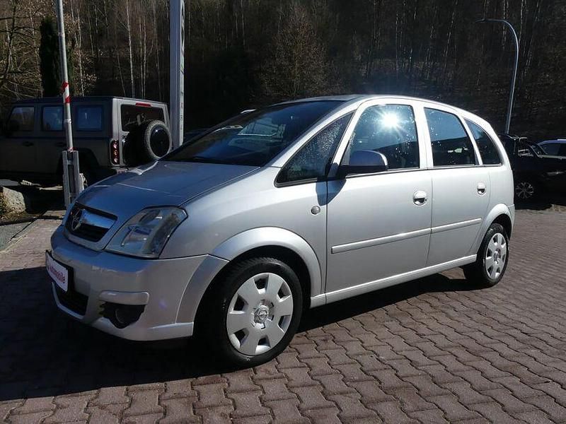 Gebraucht Opel Meriva 105 PS (77 kW) 2007 Silber Van / Kleinbus