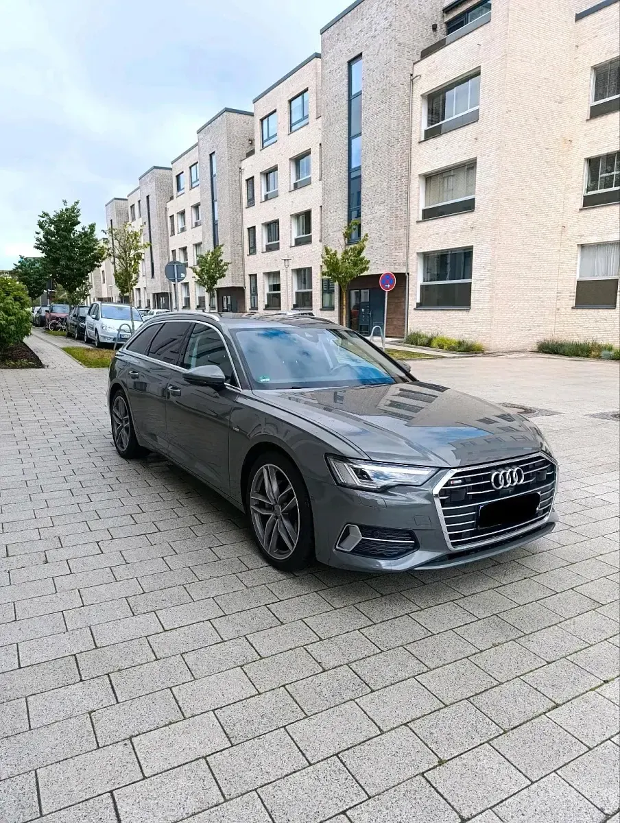 Gebraucht Audi A6 S-Line 204 PS (150 kW) 2022 Grau Kombi