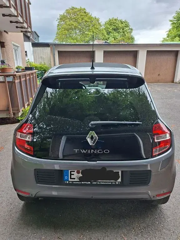 Gebraucht Renault Twingo LIMITED 69 PS (50 kW) 2017 Grau Kleinwagen