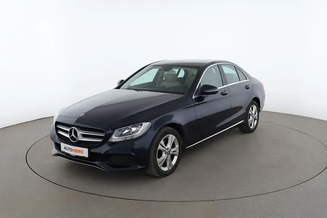 Gebraucht Mercedes C200 Avantgarde 160 PS (117 kW) 2018 Limousine