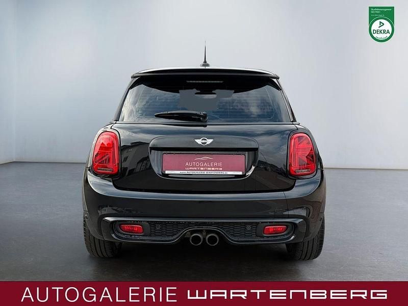 Gebraucht Mini Cooper S 192 PS (141 kW) 2016 Schwarz Kleinwagen
