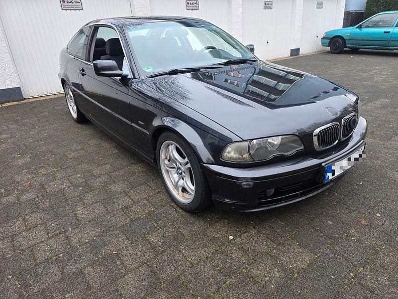 Gebraucht BMW 320 150 PS (110 kW) 1999 Schwarz Coupé