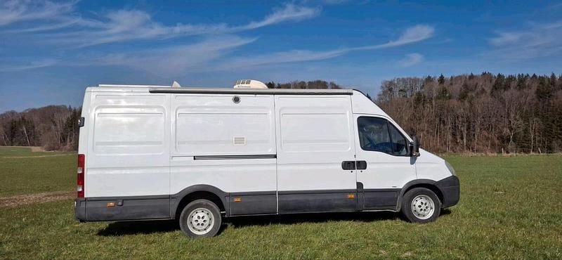 Gebraucht Iveco Daily 176 PS (129 kW) 2006 Weiß Van / Kleinbus