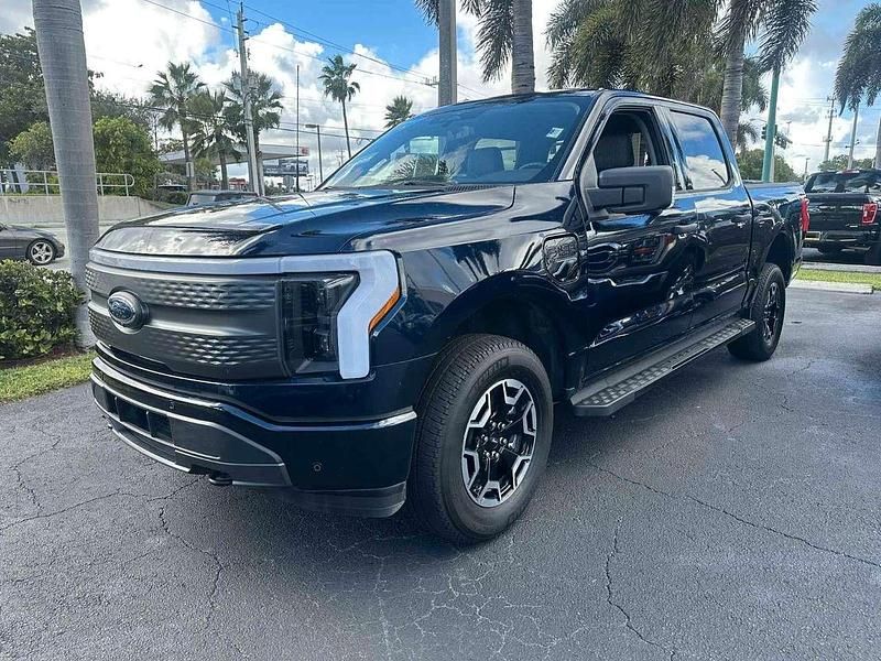 Gebraucht Ford F-150 458 PS (336 kW) 2023 Blau Pickup