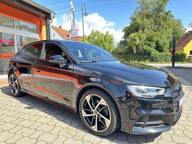 Gebraucht Audi A3 S-Line 150 PS (110 kW) 2020 Mythosschwarz Limousine