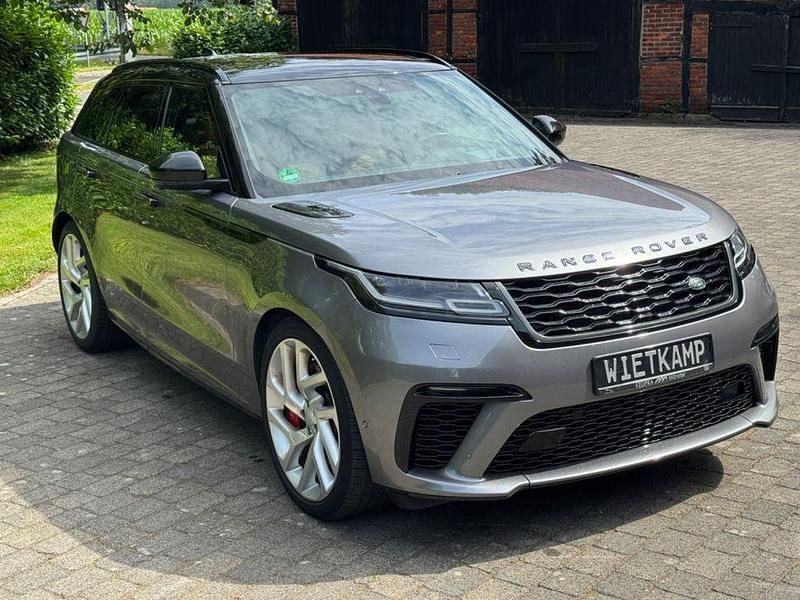 Grau Gebraucht 2019 Land Rover Range Rover Velar SVAutobiography Dynamic Black SUV | 44.900 € (Superpreis) - Bild 1/4