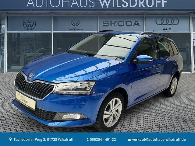 Blau Gebraucht 2023 Skoda Fabia Ambition Kleinwagen | 15.380 € (Fairer Preis) - Bild 1/4