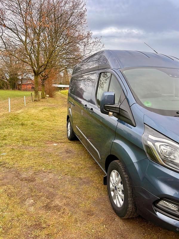 Usata Ford Transit 130 CV (95 kW) 2018 Blu Monovolume