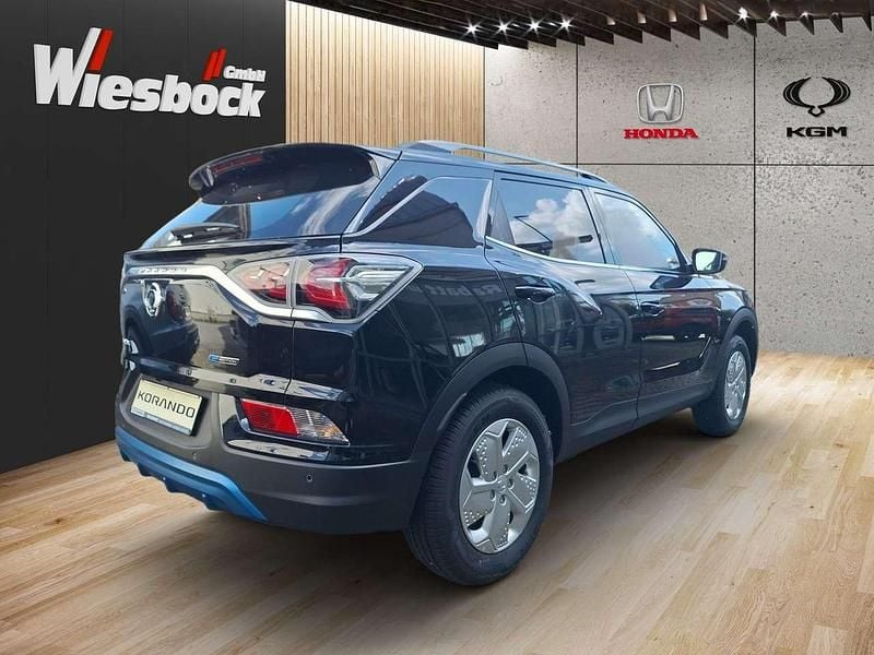 Gebraucht KGM Korando 139 kW (190 PS) 2024 Space black metallic SUV