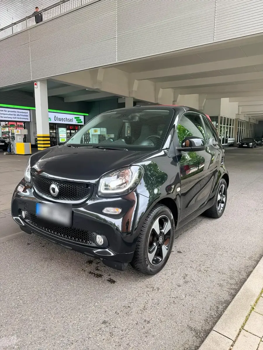 Usata Smart ForTwo Cabrio Prime 90 CV (66 kW) 2017 Nero Cabrio